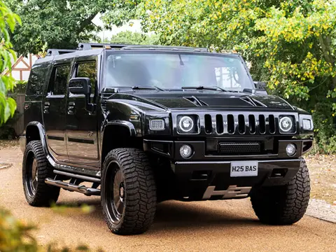 Black Hummer H2, registration H25 BAS